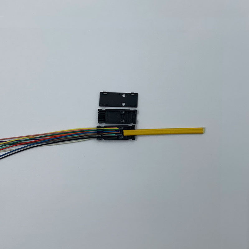 Ribbon Cable 0.68mm 12 Core Buffer Loose Tube Fiber Optic Fan Out Kit Breakout Distribution Tail