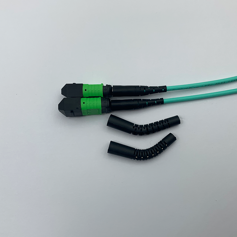 Fire-resistant V0 TPE Material Fiber Optic Connector 3.6mm Bendable with Internal Steel Wire for MPO Fiber Optic Connector