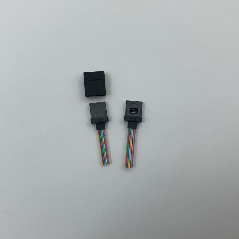 Used for WiFi 3G 4G Networks FTTH Patch Cords TPE Dust Cap Cover for Fiber Optic MPO Connector