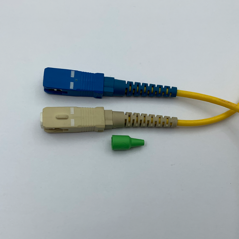 Factory Wholesale 13.5mm Length 0.9mm Simplex SC Fiber Optic Connector Boot End Sleeve for Communication Cables Fiber